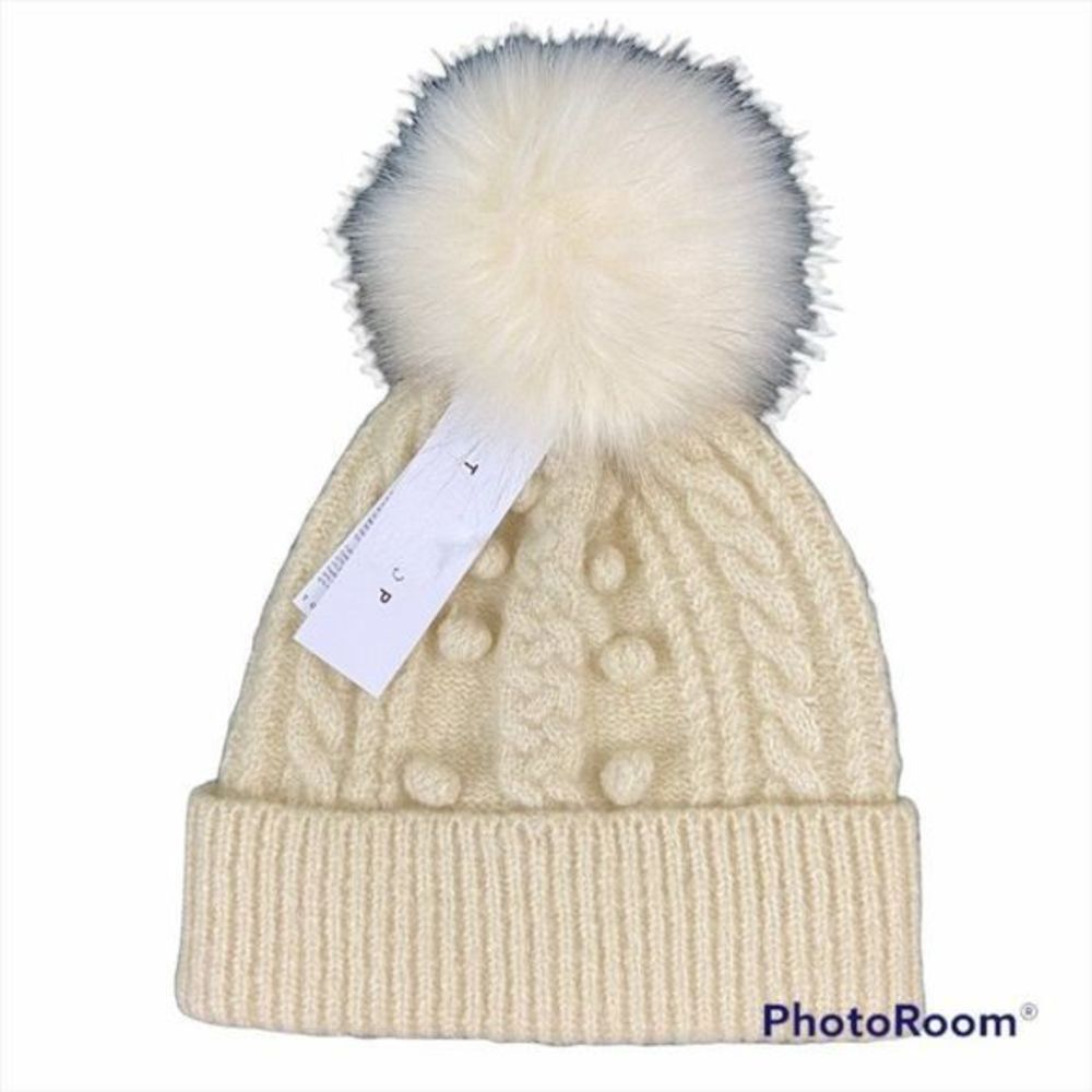 NWT TOPSHOP Ivory Winter Hat with Faux Fur Pom Pom - Picture 2 of 5